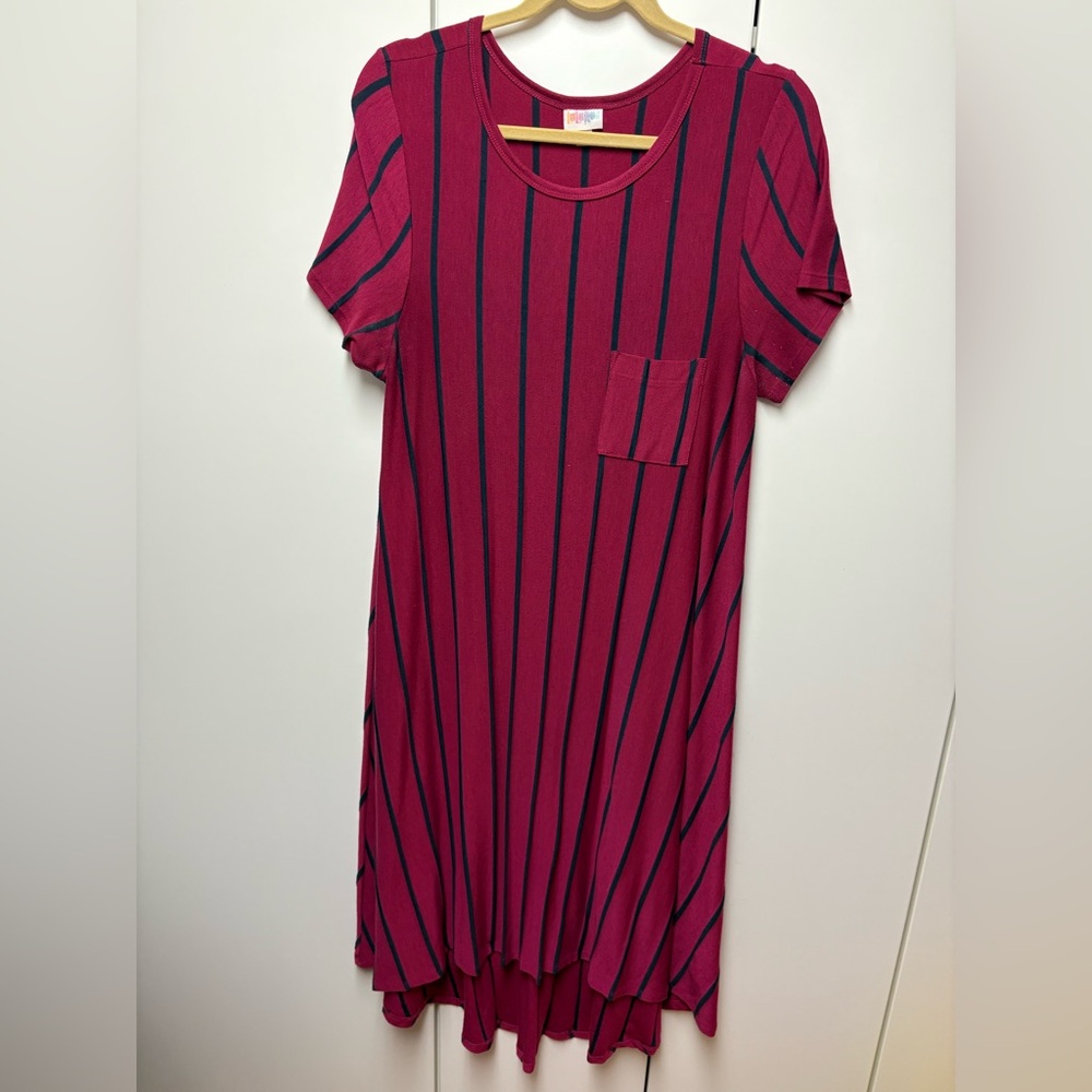 LuLaRoe Carly Burgundy and Navy Short Sleeve Hi-Lo Dress, size M